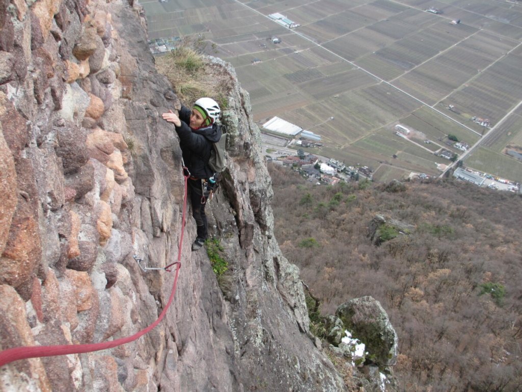 arrampicare sul porfido: vie lunghe intorno a Bolzano