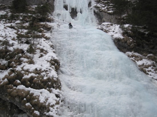 eisklettern-sottoguda-dolomiten