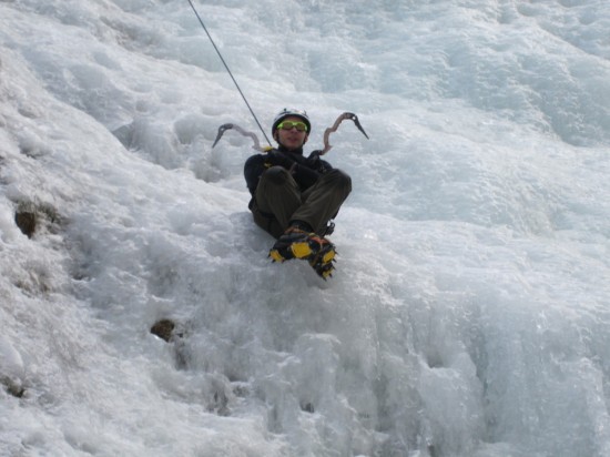 im Nachsteig Wasserfall Klettern Dolomiten