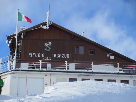 rifugio Lagazoui a 2700 m