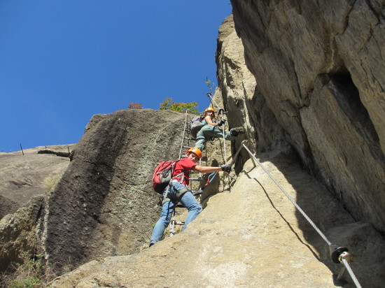 la prima scaletta nella ferrata Hoachwool