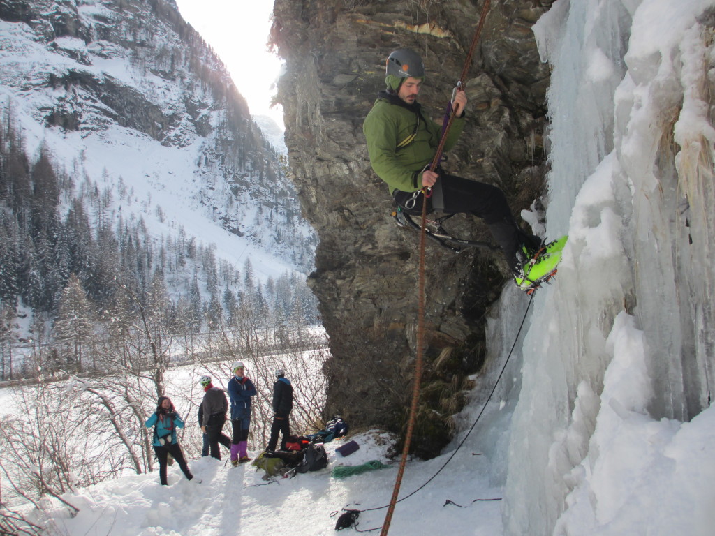 eiskletterkurs-bergfuehrer-dolomiten