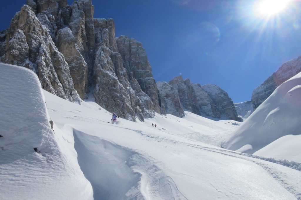 Tiefschneeabfahrt Dolomiten Mittagstal Meydi